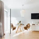 Juttas Nest Apartment *